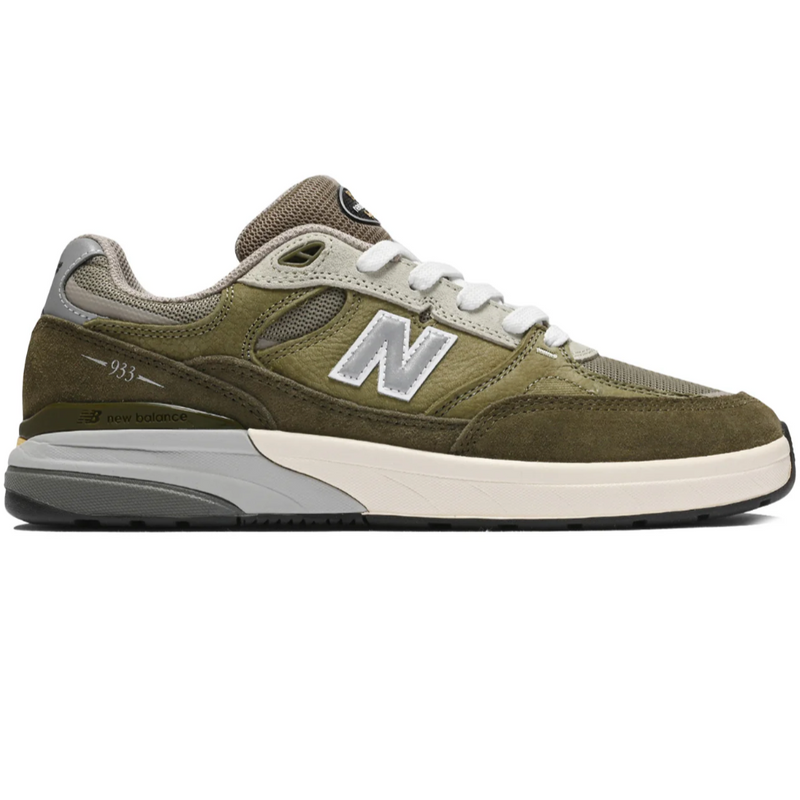 New Balance Numeric Andrew Reynolds 933
