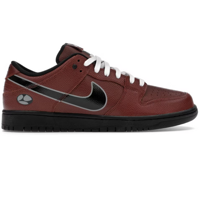 FOOTWEAR