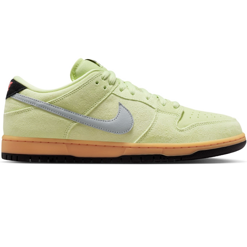 Nike SB Dunk Low Pro Premium